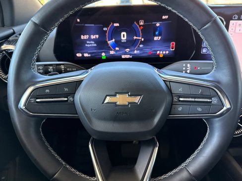 Used 2024 Chevrolet Blazer EV LT AWD/4WD image 34