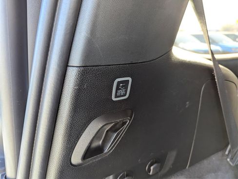 Used 2022 Jeep Grand Wagoneer Series III image 35