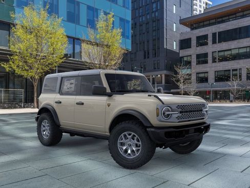 New 2025 Ford Bronco Badlands AWD/4WD image 7