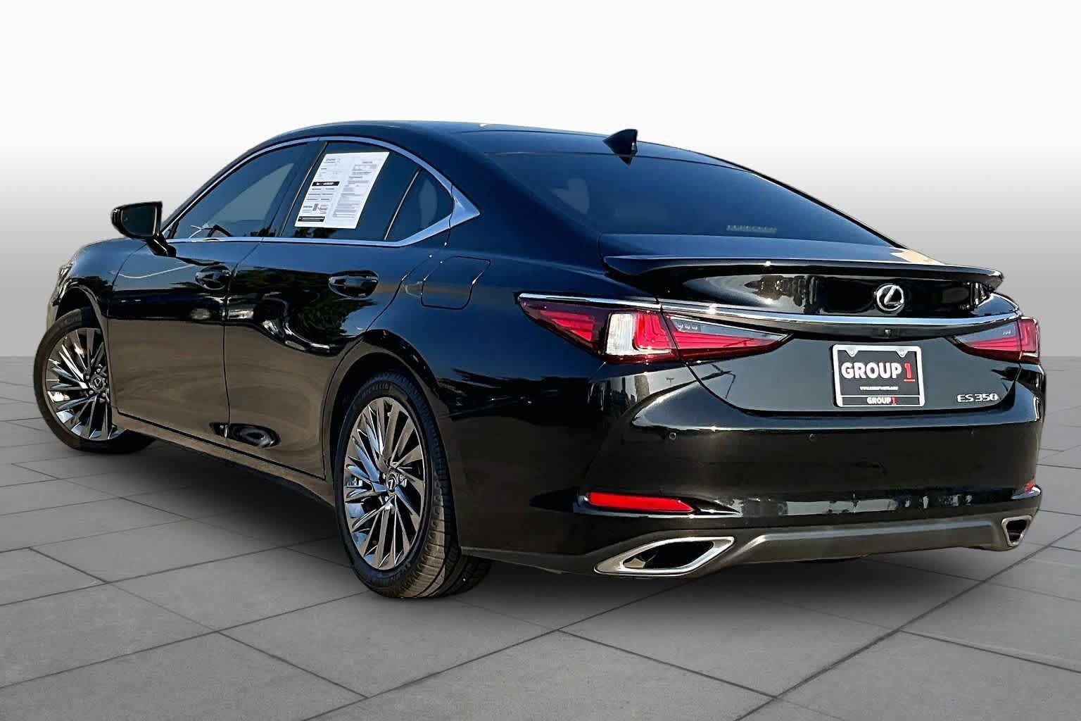 Used 2024 Lexus ES 350 Ultra Luxury w/ Accessory Package (Z2) FWD image 10