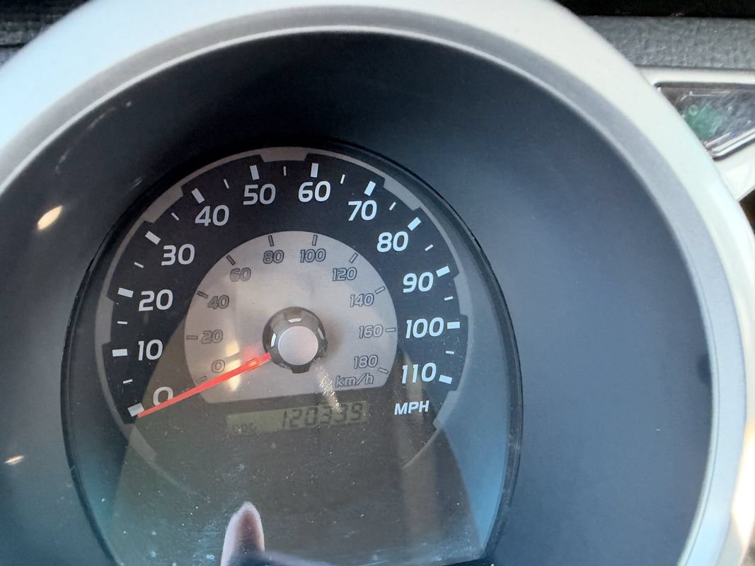 Used 2004 Toyota 4Runner SR5 RWD image 18