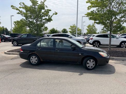 Used 2005 Mitsubishi Lancer ES FWD image 3