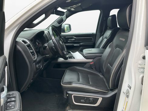 Used 2022 RAM 1500 Laramie AWD/4WD image 9