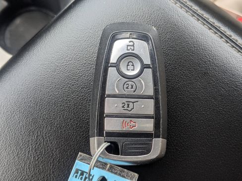 Used 2023 Ford Explorer XLT w/ Equipment Group 202A image 33