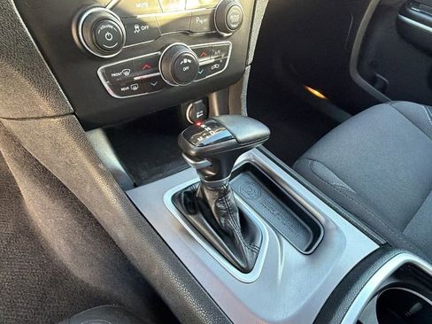 Used 2022 Dodge Charger SXT image 24