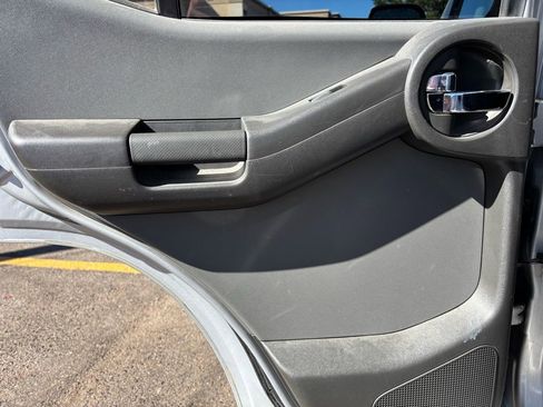 Used 2011 Nissan Xterra S w/ 4X4 Value Package image 12