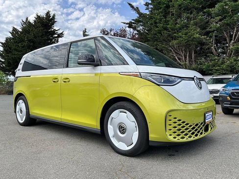 New 2025 Volkswagen ID. Buzz 1st Edition AWD/4WD image 2