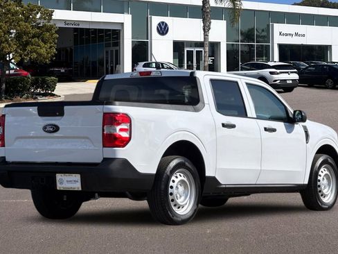 Used 2025 Ford Maverick XL image 4
