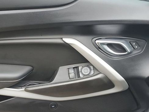 Certified 2021 Chevrolet Camaro LT w/ RS Package RWD image 8