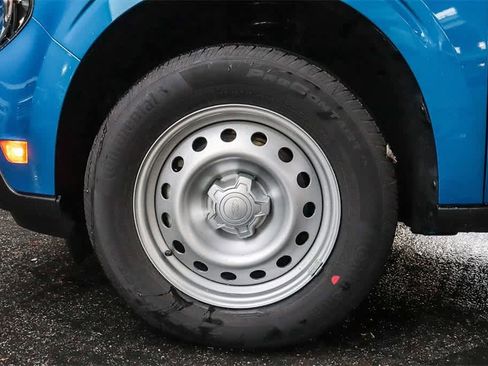 New 2025 Ford Maverick XL image 11