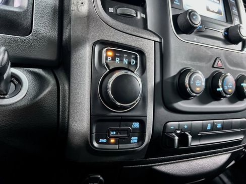 Used 2019 RAM 1500 Express w/ Express Value Package AWD/4WD image 34