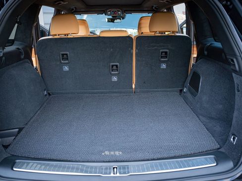 Used 2025 Jeep Grand Cherokee Summit image 32