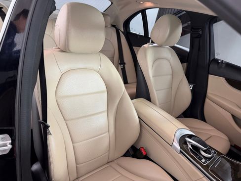 Used 2016 Mercedes-Benz C 300 Sedan image 25