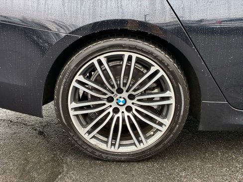 Used 2019 BMW 530i xDrive w/ M Sport Package image 50