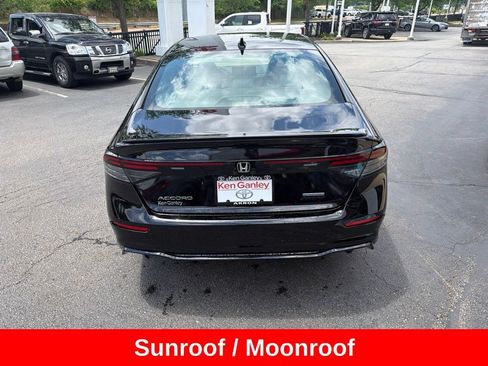 Used 2024 Honda Accord Sport image 5
