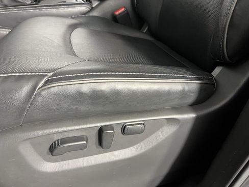 Used 2024 INFINITI QX80 Luxe image 24