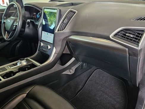 Used 2022 Ford Edge SEL AWD/4WD image 28