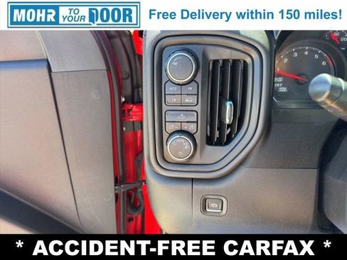 Used 2020 Chevrolet Silverado 1500 Custom w/ Custom Value Package AWD/4WD image 11