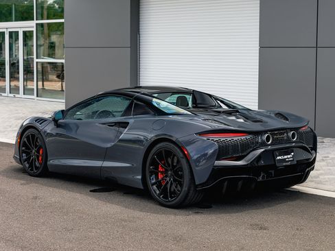 New 2026 McLaren Artura Spider RWD image 7