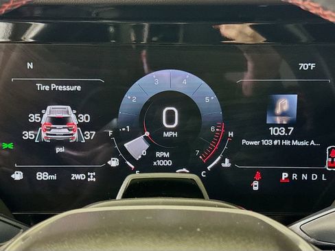 Certified 2025 GMC Yukon AT4 Ultimate AWD/4WD image 10