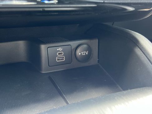 New 2025 Ford Escape SE FWD image 27
