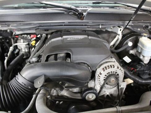 Used 2007 Chevrolet Suburban LT w/ LT Preferred Equipment Group image 31