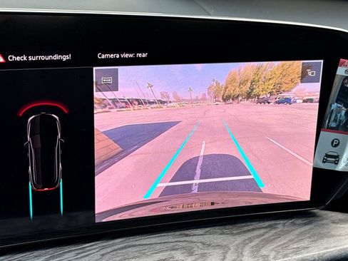 New 2025 Audi Q5 Premium image 17