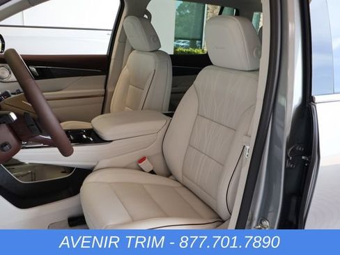 New 2026 Buick Enclave Avenir FWD image 14