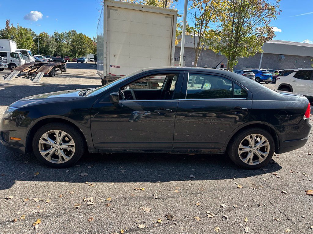 Used 2012 Ford Fusion SE FWD image 2