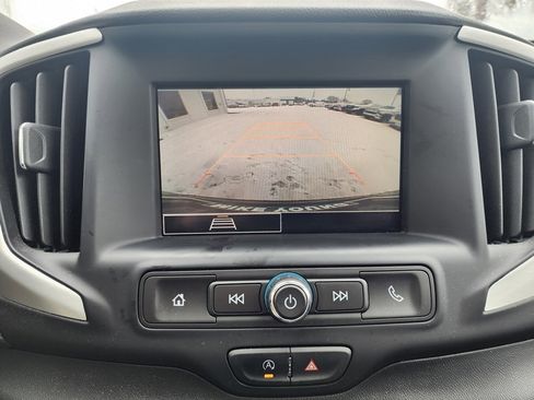 Used 2023 GMC Terrain SLE w/ Driver Convenience Package image 43