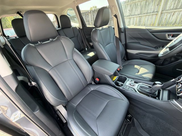 Certified 2024 Subaru Forester Limited AWD/4WD image 32