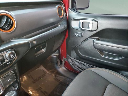 Certified 2022 Jeep Gladiator Mojave image 27