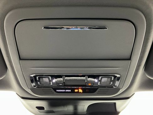 Used 2022 Lincoln Corsair FWD image 13