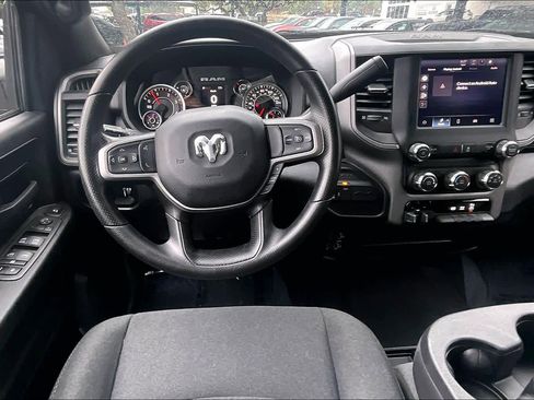 Used 2024 RAM 2500 Tradesman w/ Chrome Appearance Group image 6