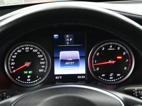 Used 2016 Mercedes-Benz GLC 300 image 8