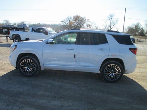 New 2026 GMC Terrain Denali image 7