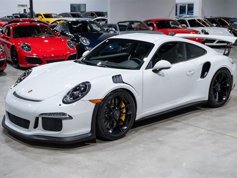 Used 2016 Porsche 911 GT3 RS RWD image 11