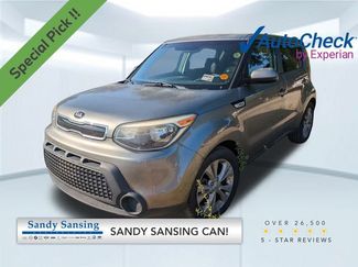 Used 2015 Kia Soul + image 1