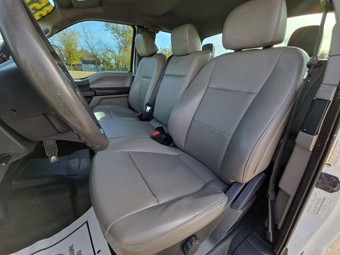 Certified 2022 Ford F250 XL w/ Power Equipment Group image 12