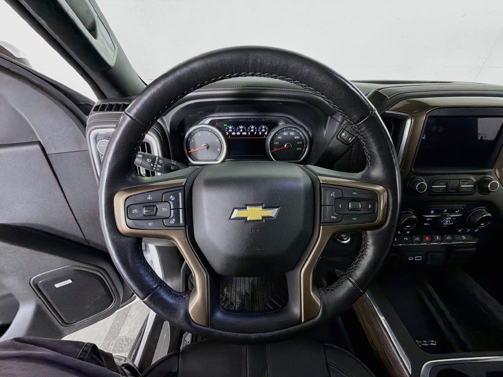 Used 2022 Chevrolet Silverado 3500 High Country w/ Z71 Off-Road Package AWD/4WD image 13