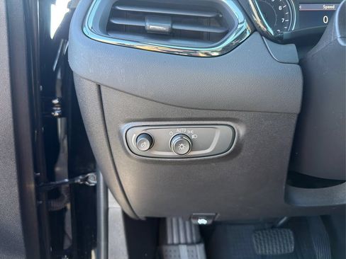 Used 2024 Chevrolet Equinox RS w/ RS Leather Package AWD/4WD image 15