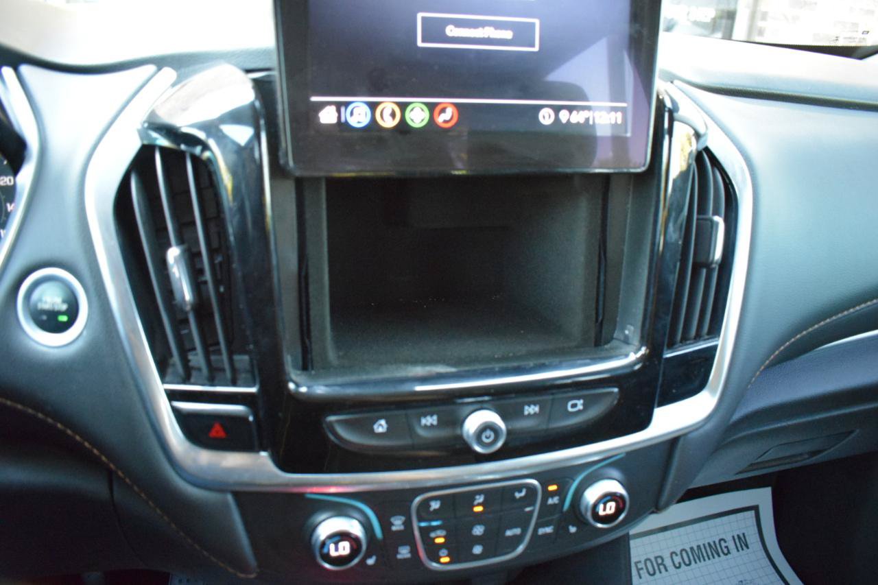 Used 2020 Chevrolet Traverse LT FWD image 25