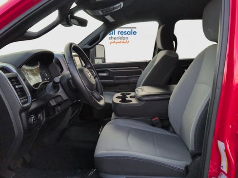 Used 2024 RAM 2500 Big Horn w/ Bed Utility Group image 10