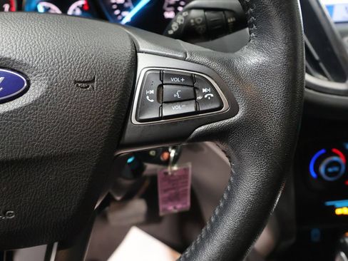 Used 2018 Ford Escape SEL w/ Ford Safe & Smart Package AWD/4WD image 35