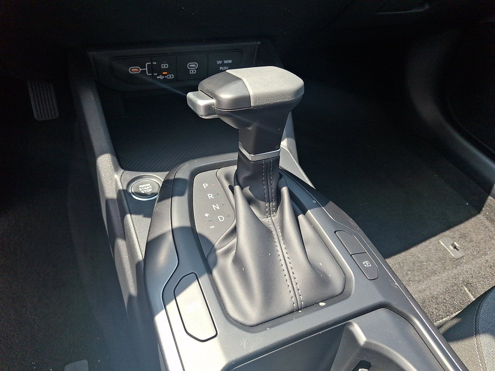 New 2026 Kia K4 FWD image 10