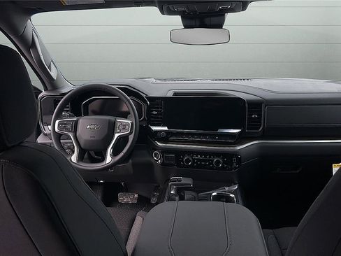 New 2026 Chevrolet Silverado 1500 RST w/ Redline Edition AWD/4WD image 10