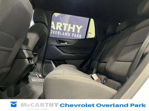 Used 2026 Chevrolet Equinox LT AWD/4WD image 22