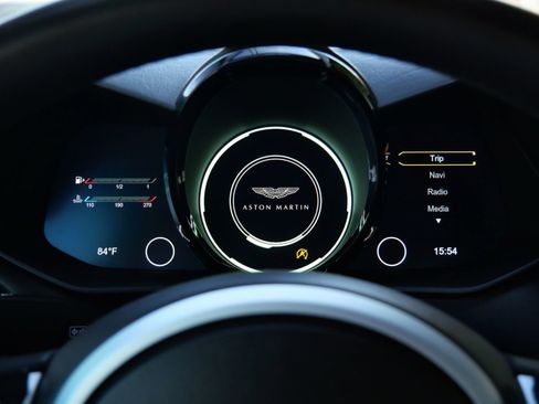Used 2020 Aston Martin V8 Vantage Coupe RWD image 6