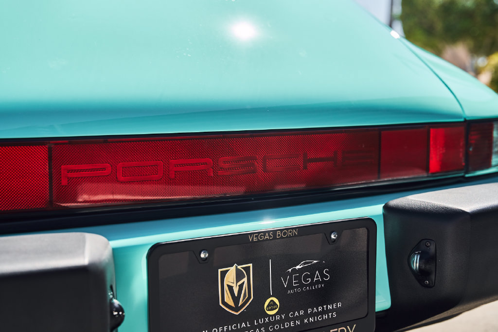 Used 1988 Porsche 911 Carrera RWD image 10