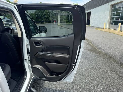Used 2022 GMC Canyon AT4 w/ Trailering Package AWD/4WD image 42